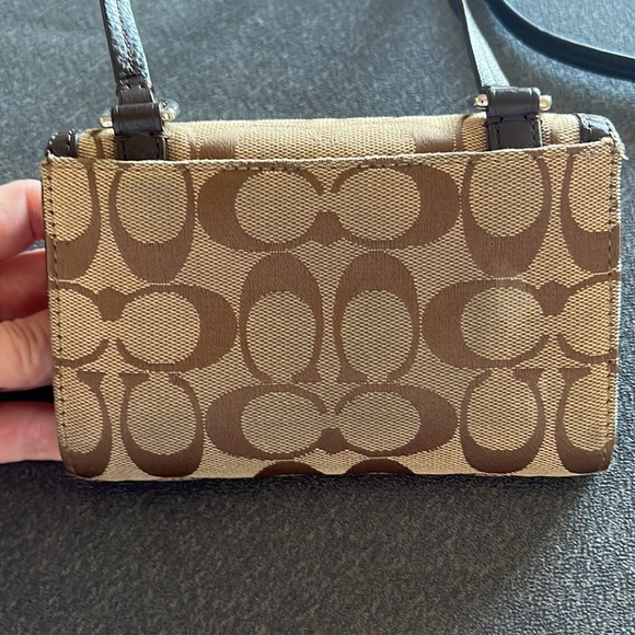 Coach crossbody - Picture 4 of 7